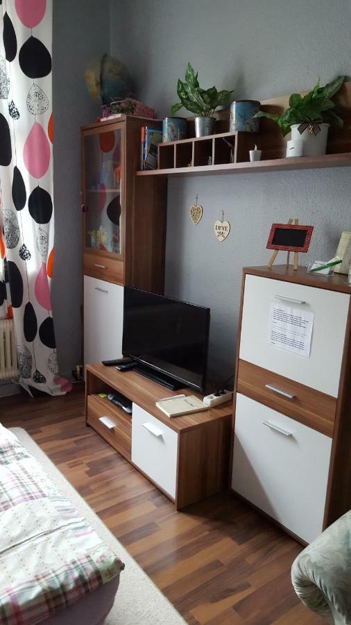 Gemutliches Zimmer Mitten In Дортмунд Экстерьер фото
